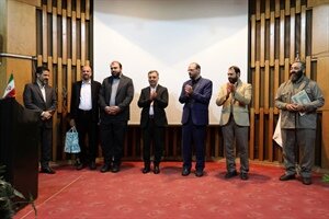 جلسه شورای معاونین با حضور رئیس سازمان فرهنگی هنری شهرداری تهران در فرهنگسرای ولا برگزار شد