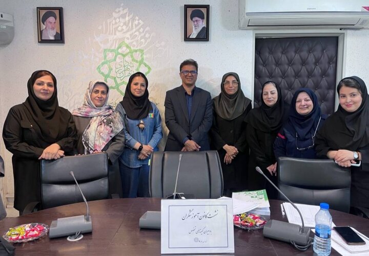 گام تازه منطقه ۶ در ارتقای آموزشگران/ کمیته‌های تخصصی کانون آموزشگران شکل گرفت