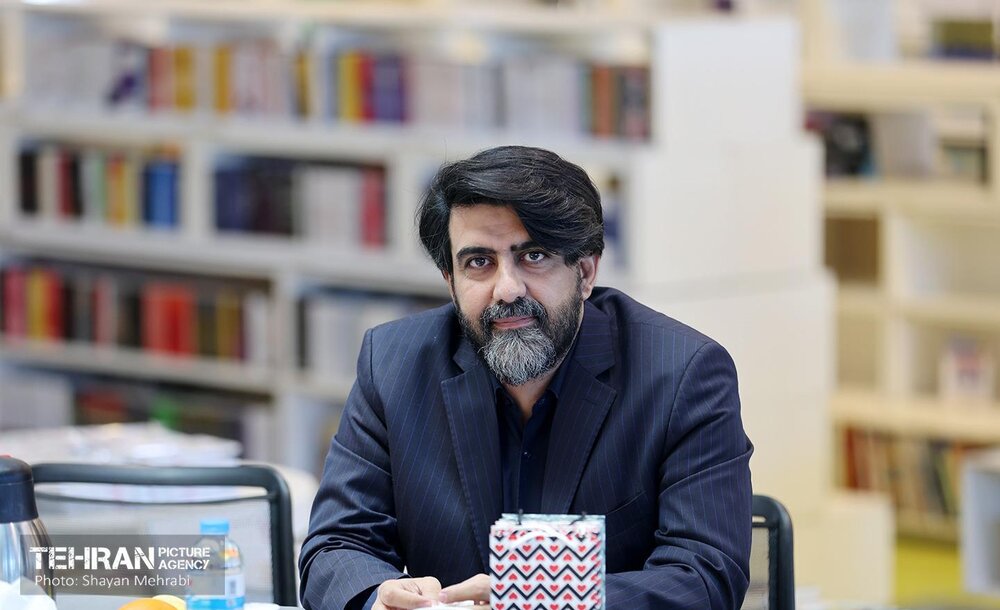 نشست خبری مشترک سخنگوی شهرداری تهران و مدیرعامل باغ کتاب تهران