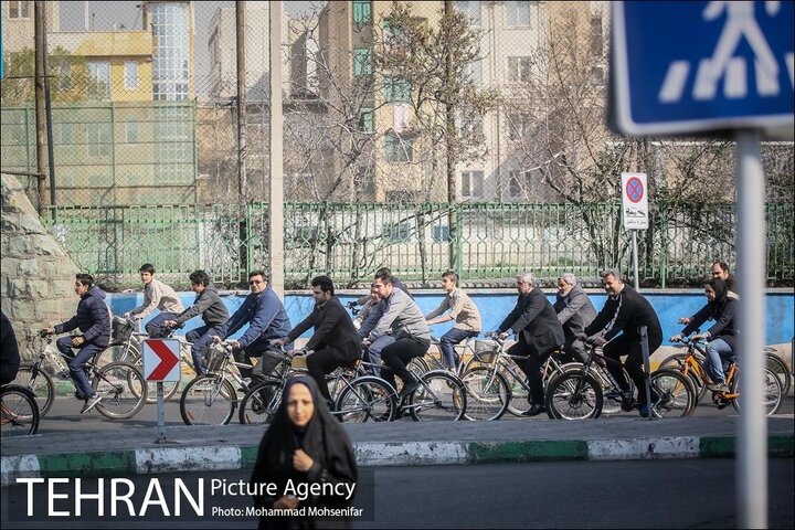 توسعه فرهنگ دوچرخه‌سواری در منطقه ۱۳/ برگزاری دوره‌های آموزشی رایگان برای شهروندان