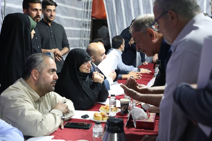 برگزاری میز خدمت با حضور عضو شورای اسلامی شهر تهران در میدان ابوذر