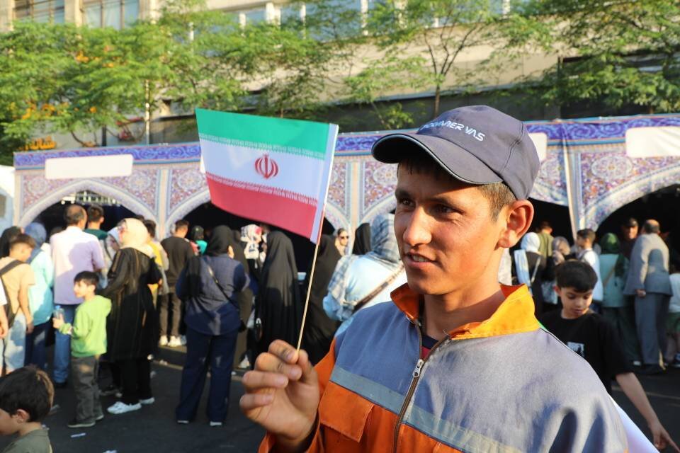 از آموزش شهروندی تا جمعآوری ۱۰ تن پسماند