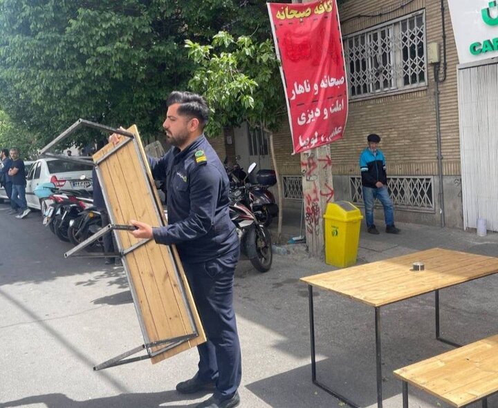 اجرای طرح ضربتی جمع‌آوری سد معبرهای صنفی در معابر منطقه ۷