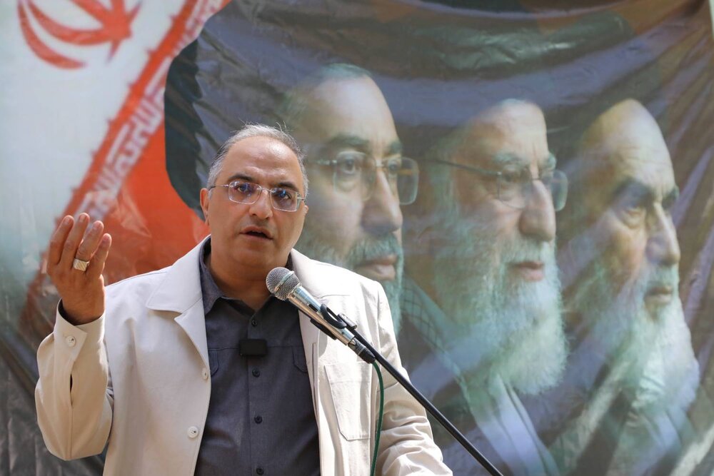 رفاه آتش‌نشانان باید هم‌تراز جانفشانی‌های آنان باشد