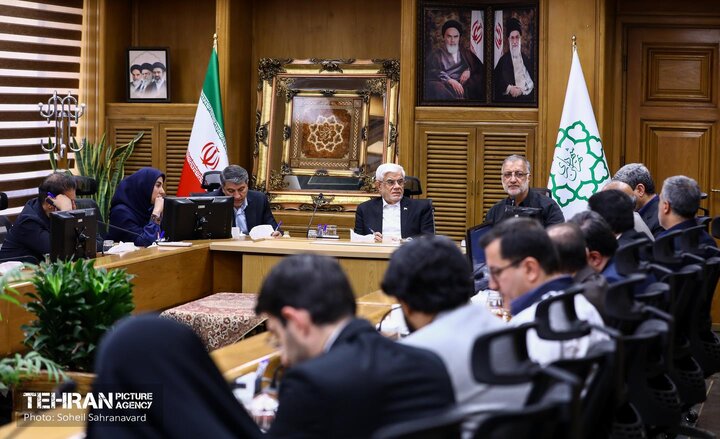 قدردانی معاون اول رئیس جمهور از شهردار تهران