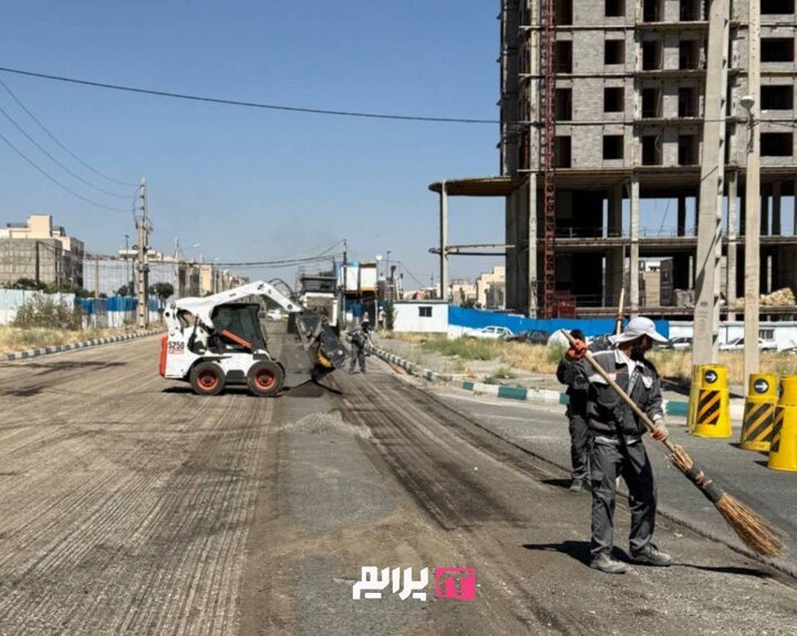 آغاز عملیات نوسازی آسفالت در معابر محله قائم منطقه ۲۲