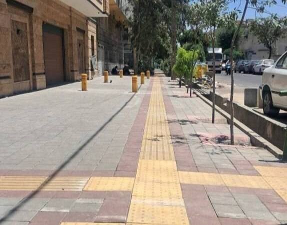 ۶۲۰ مترمربع از پیاده‌رو خیابان شمس مناسب‌سازی شد