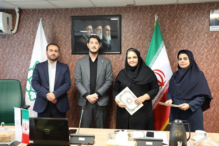 کارگاه آموزشی ویژه کارشناسان آموزش مناطق ۲۲گانه با محوریت ارتقاء شاخصهای ارزیابی عملکرد