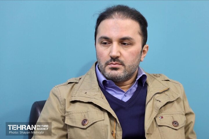 شما هم با نیت انتخاباتی برای مردم کار کنید!