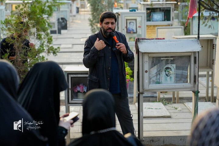  برگزاری رویداد «در محضر شهدا» از سلسله رویدادهای بعثت بانوان اهل فرهنگ و هنر کشور در بهشت زهرا(س)