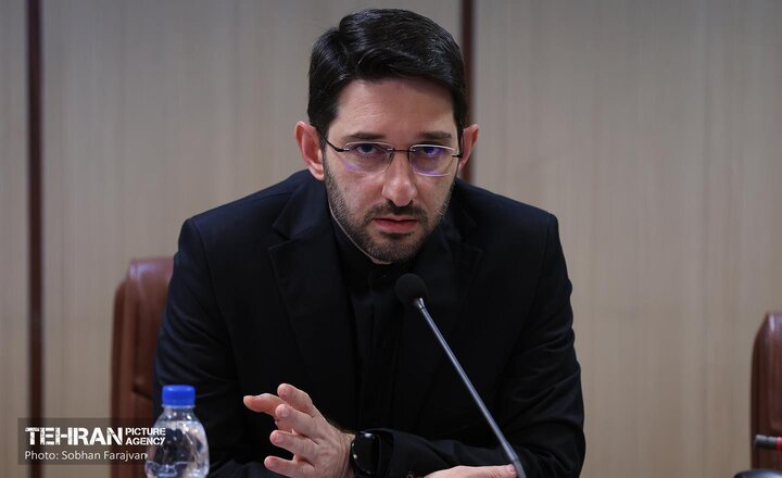 ورود به شهر تهران هیچ محدودیتی ندارد/ در ۳ ایستگاه‌ مترو سوار کردن مسافر انجام نمی‌شود فقط تخلیه مسافر انجام می‌شود