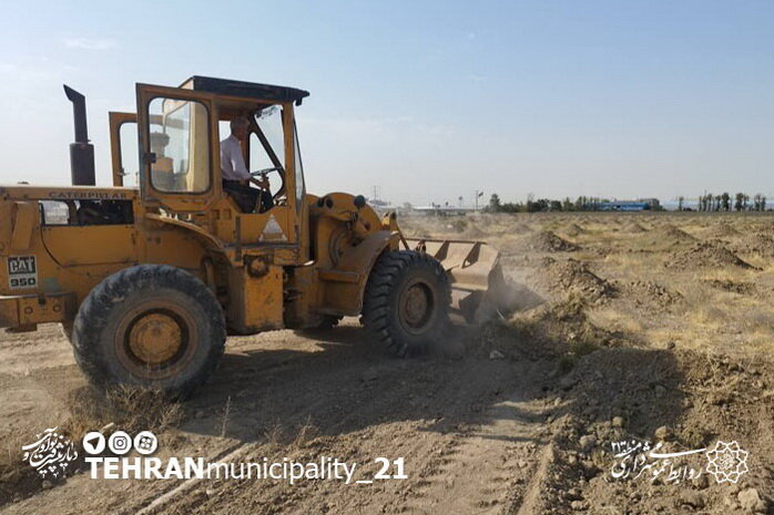 آماده‌سازی ۱۸۰ هکتار پارکینگ موقت در ورودی غربی تهران برای مراسم بدرقه آقای شهید ایران