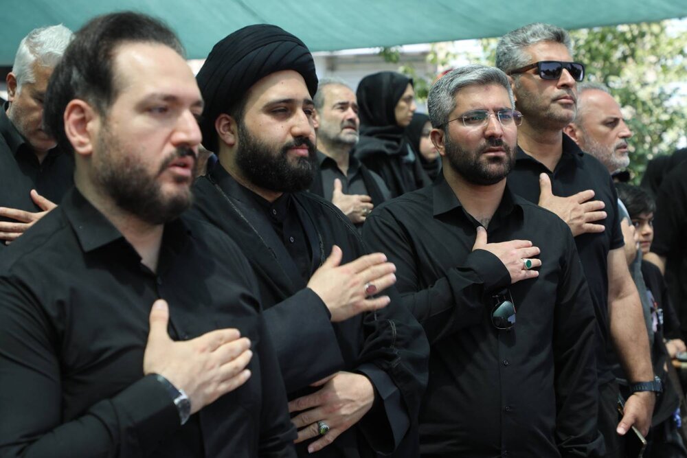 از جلسه هماهنگی برای میزبانی زائرین تشییع رهبر شهید انقلاب تا سوگواری امام حسین(ع)