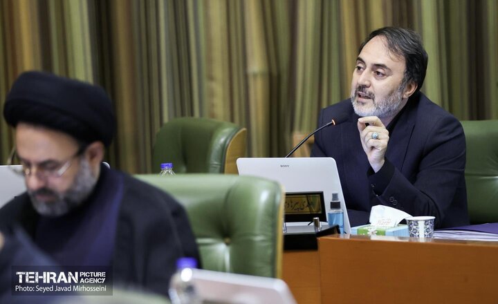 وزارتخانه‌ها برای تأمین مسکن کارکنان خود وارد عمل شوند