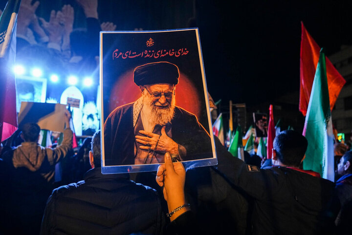 راه‌اندازی بات «باید برخاست» برای ثبت‌نام زائران و میزبانان