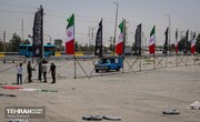 خودروها در ورودی تهران متوقف می‌شوند تا مردم با حمل‌ونقل عمومی مسیر را ادامه دهند