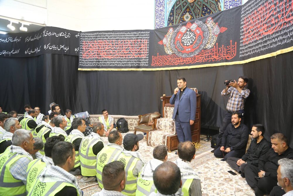 منطقه ۱۰ میزبان نخستین کاروان خادمین رهبر شهید از آذربایجان غربی شد