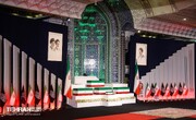 مراسم ادای احترام علما، نخبگان و هیئت‌های داخلی و خارجی به پیکر آقای شهید ایران