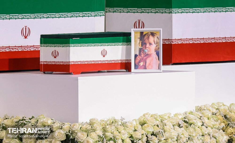 مراسم ادای احترام شخصیت‌های جهان به پیکر آقای شهید ایران