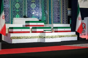 وداع با پیکر رهبر شهید تا شامگاه یکشنبه ادامه دارد/ پخش صدای رهبر شهید انقلاب پیش از نمازهای جماعت