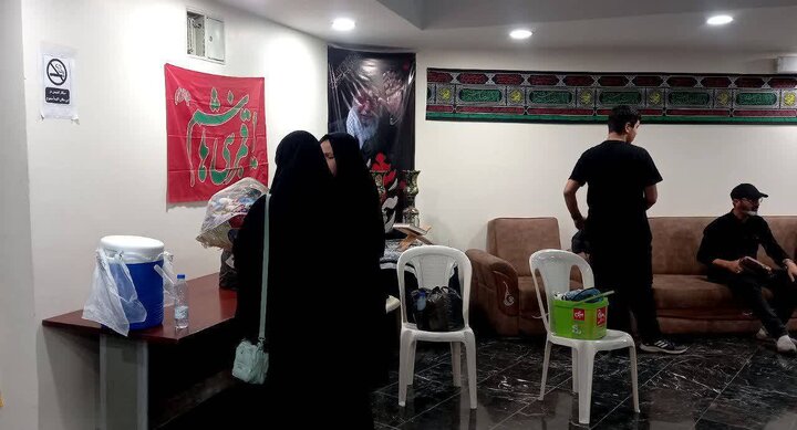 حضور نخستین گروه زائران مراسم بدرقه آقای شهید ایران در مجموعه فرهنگی و تاریخی ایوان ری