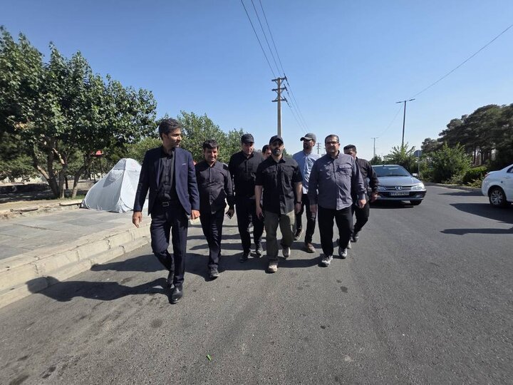 برپایی ۱۲۰۰ چادر در بلوار دستواره بوستان چیتگر به امکانات رفاهی و بهداشتی برای پذیرایی از عزاداران