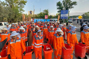 خدمت‌رسانی ۲۴ ساعته شهرداری منطقه ۲ در مراسم وداع پیکر مطهر «امام شهید ایران»