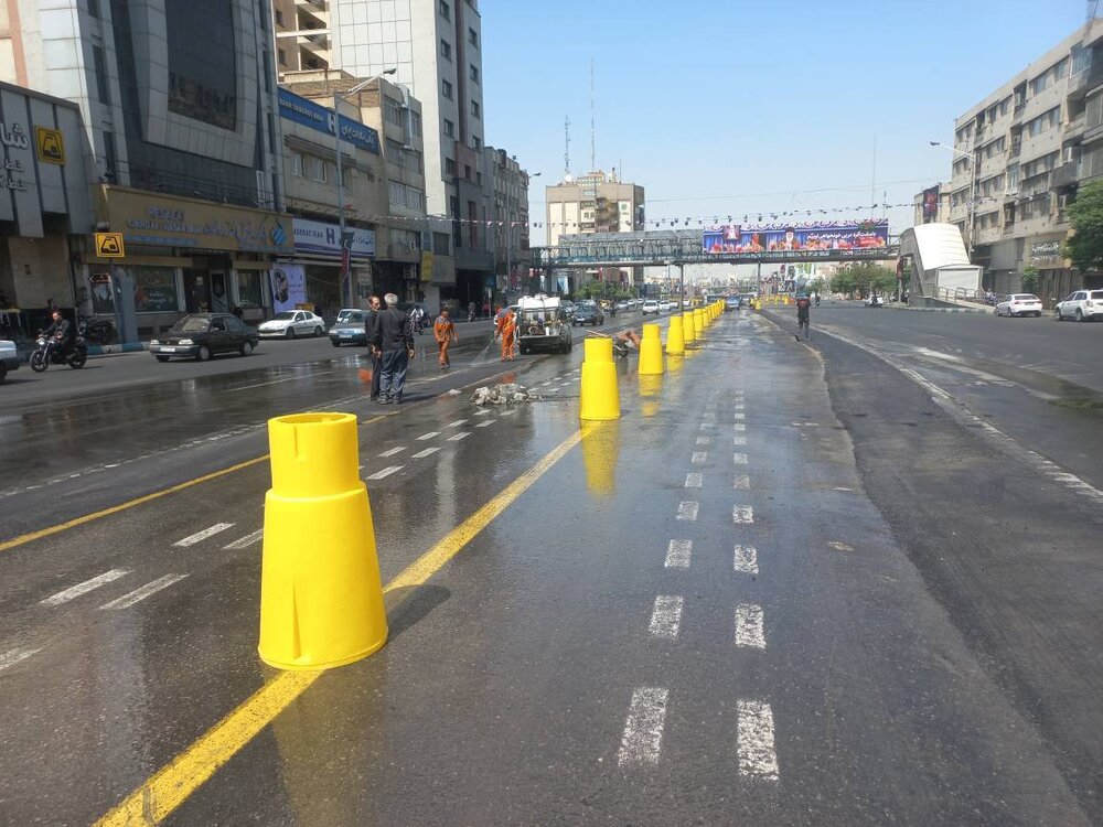 منطقه ۱۰ میزبان زائران مراسم تشییع و بدرقه رهبر شهید