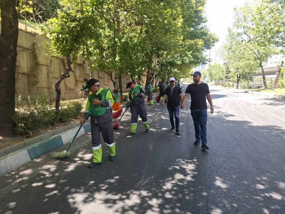 خدمت‌رسانی شبانه‌روزی منطقه ۱۰ برای بدرقه «آقای شهید ایران»