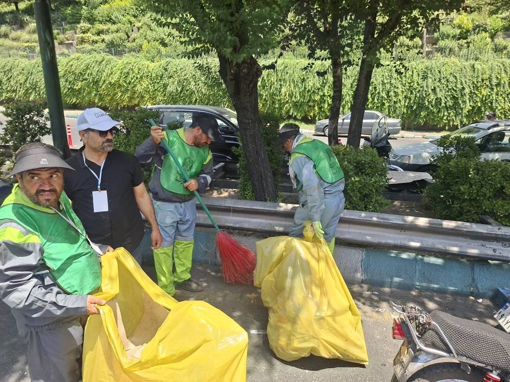 خدمترسانی شبانهروزی منطقه ۱۰ برای بدرقه «آقای شهید ایران»