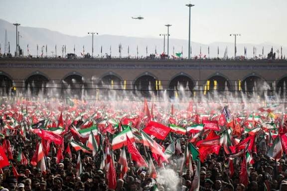 خدمترسانی گسترده شهرداری تهران در مراسم بدرقه امام شهید؛ از اسکان زائران تا مدیریت تردد