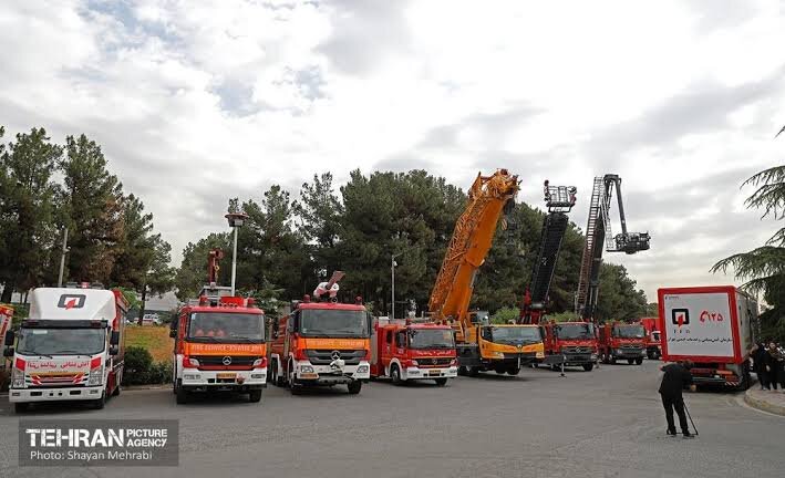 خدمت‌رسانی گسترده شهرداری تهران در مراسم بدرقه امام شهید؛ از اسکان زائران تا مدیریت تردد