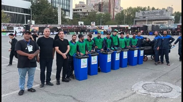 بسیج کامل امکانات و نیروهای مدیریت پسماند منطقه ۶ در مراسم وداع و تشییع رهبر شهید
