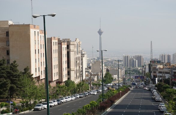 ارتقای کیفیت معابر در دهکده المپیک؛ آغاز عملیات لکه‌آسفالتی در منطقه ۲۲