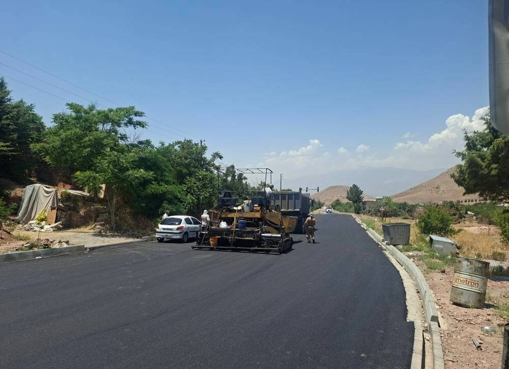 نوسازی بیش از ۷ هزار مترمربع آسفالت در بوستان جنگلی سرخهحصار