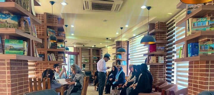 راه‌اندازی کتابخانه باغ‌موزه مینیاتور منطقه ۸ 