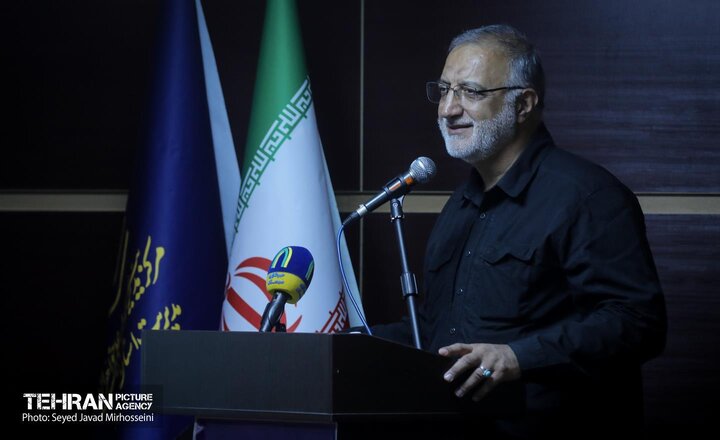 ولی فقیه، عدالتخواهی را با عقلانیت همراه می‌کند