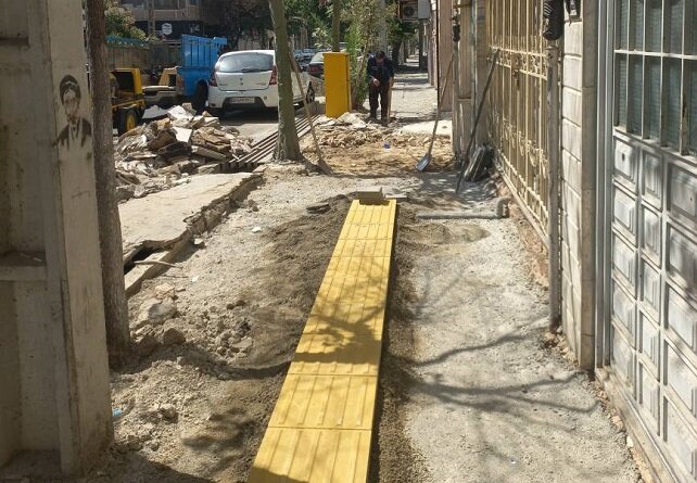 بهسازی بیش از ۲ هزار مترمربع پیاده‌رو در منطقه ۱۴ 
