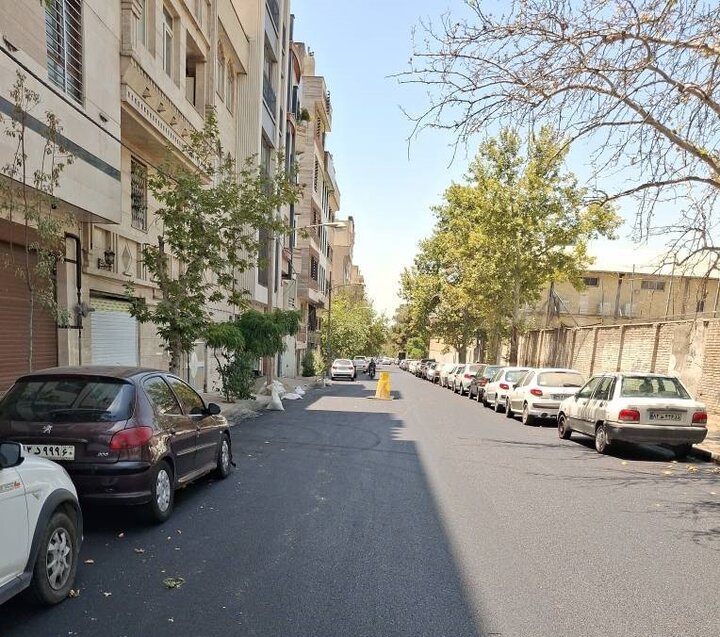 توزیع ۷۹۲ تن آسفالت در معابر منطقه ۴ برای نوسازی ۵۲۰۰ متر مربع از مسیرهای شهری