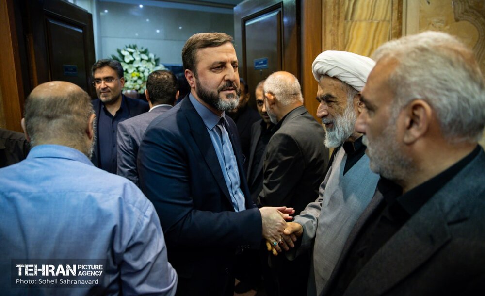روایتی از خداحافظی با «مادر وطن»/از قرائت پیام‌ رهبر انقلاب تا بیعتی تازه با شهدا