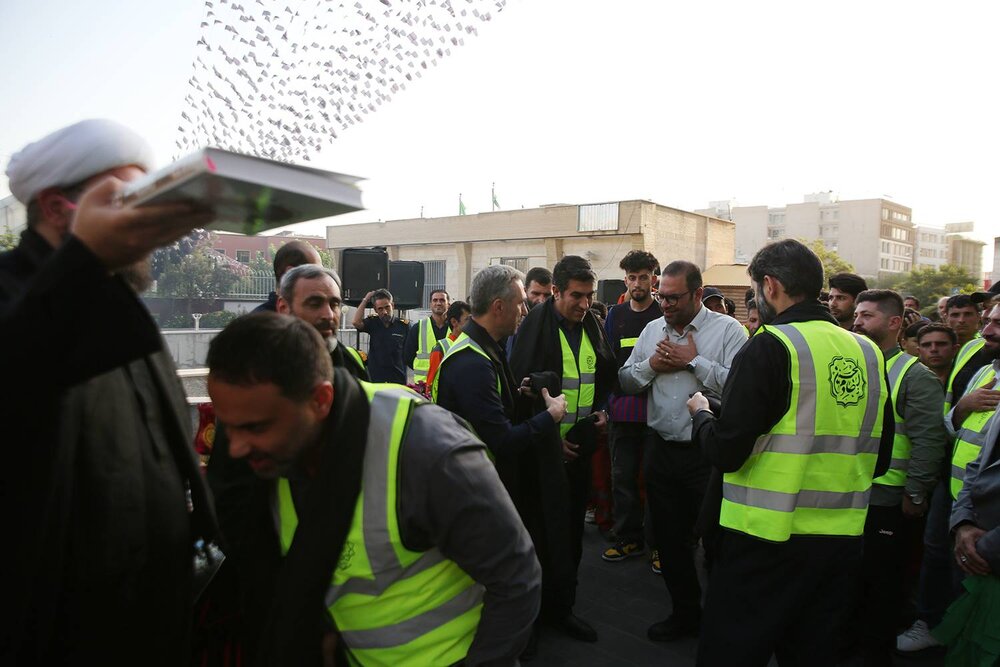 بدرقه خادمان اربعین؛ آغاز خدمت از تهران تا مرز مهران