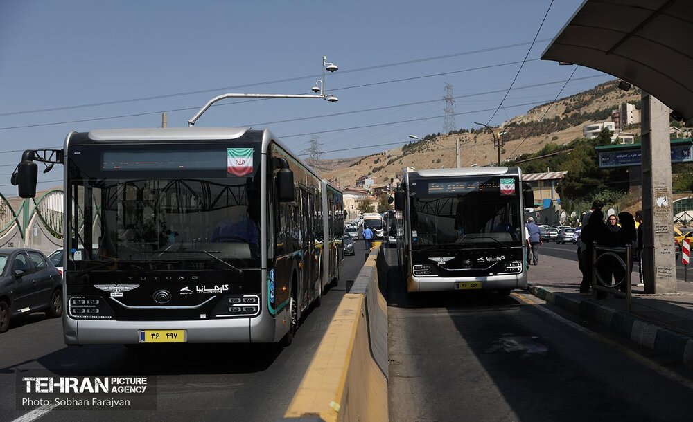 خدماترسانی رایگان ۲۰۰ ون در ۶ محور و ناوگان اتوبوسرانی در ۱۸ مسیر در آیین راهپیمایی جاماندگان اربعین + جزییات