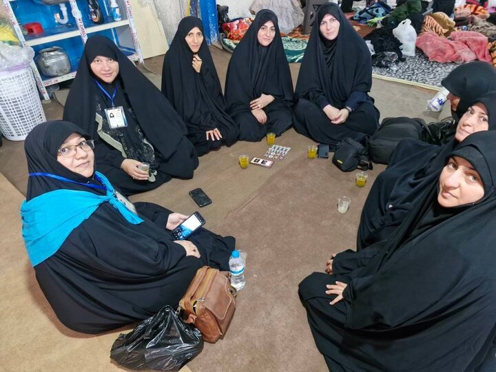 الگوی سوم زن مسلمان باید به دختران و زنان عراق منتقل شود/ برای دختران نوجوان در اربعین سال آینده برنامه‌ریزی ویژه می‌کنیم