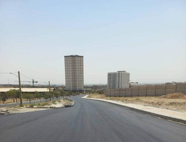 بهینه‌سازی هندسی ورودی معبر کرمانشاه در منطقه ۲۲/ گامی مؤثر در جهت ارتقای ایمنی تردد در محله شهرک دانشگاه شریف