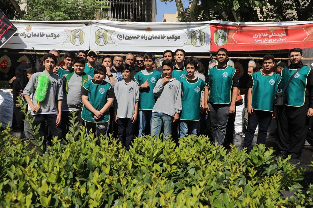 از برپایی مواکب تا پاکسازی مسیر جاماندگان اربعین حسینی