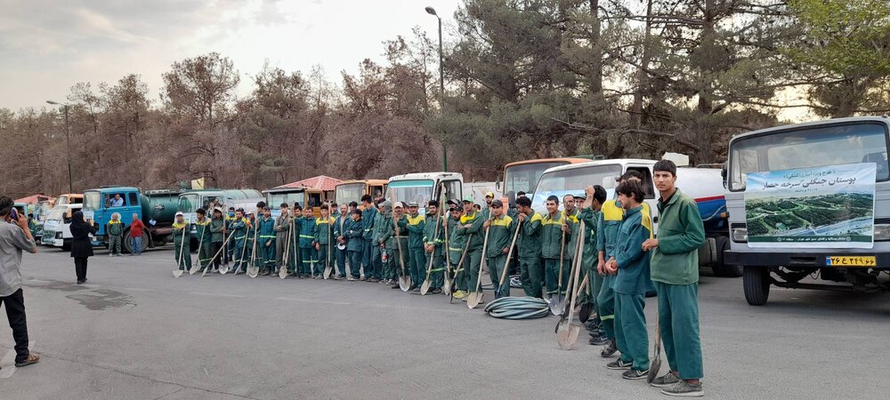 آبیاری ویژه ۶۰۰ هکتار از بوستان جنگلی سرخه‌حصار