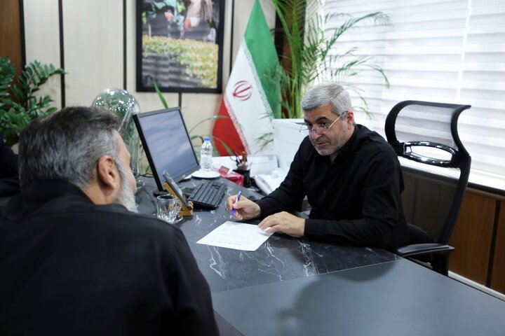 تکریم کارکنان و رسیدگی مسئولانه به مسائل آنان اولویت اصلی اداره کل سرمایه انسانی است