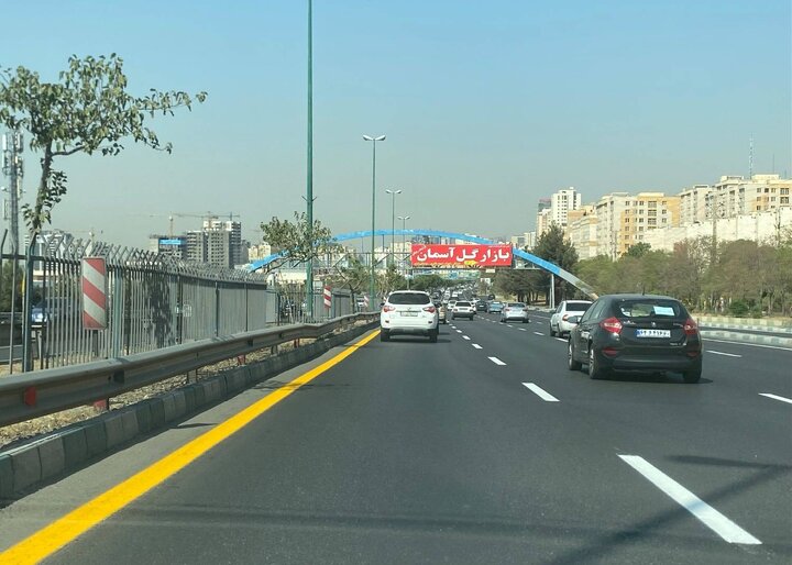 خط‌کشی معابر بزرگراه‌های شمال‌غرب تهران