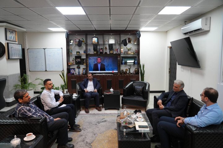 نشست مدیرعامل سازمان رفاه، خدمات و مشارکت‌های اجتماعی با مدیرعامل انجمن علمی گردشگری سلامت استان تهران