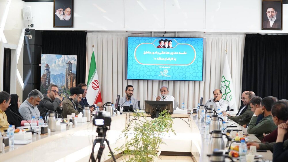 خدمت‌رسانی به مردم باید با نگاه راهبردی و روایت دستاوردهای مدیریت شهری همراه باشد